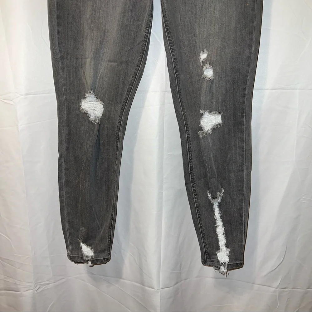 Mysterious Gal Jeans - Grey - Picture 5 of 10